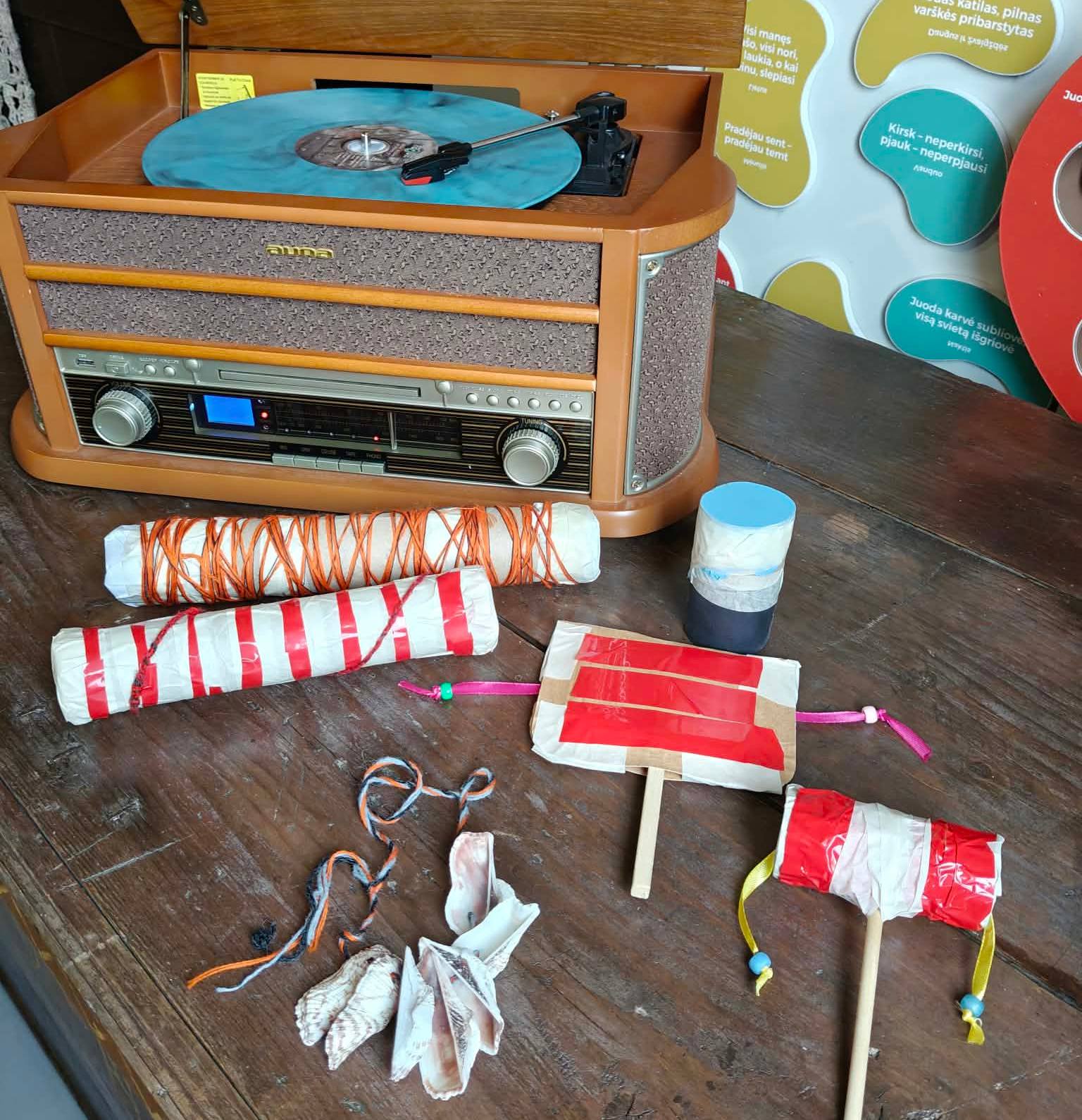 Read more about the article Naujos edukacijos apie Abraomą Kulvietį ir pasaulio muzikos instrumentus!