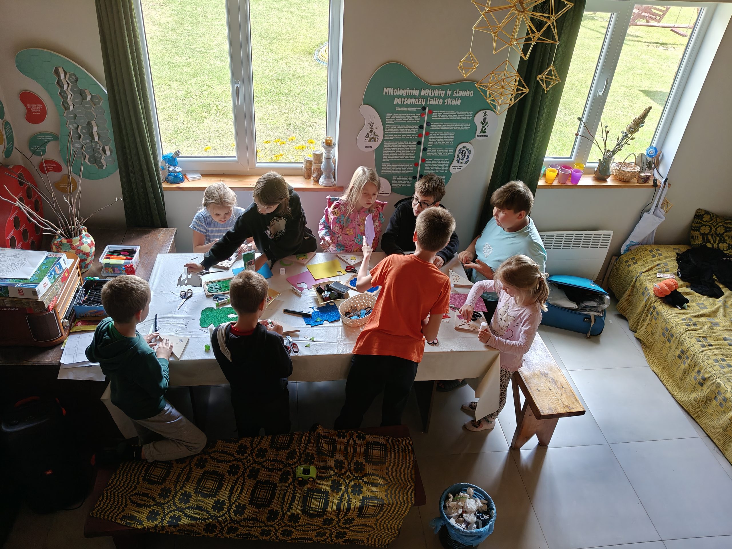 Read more about the article Vyksta registracija į kūrybinę vaikų rudens atostogų stovyklą “Ruduo MBL”